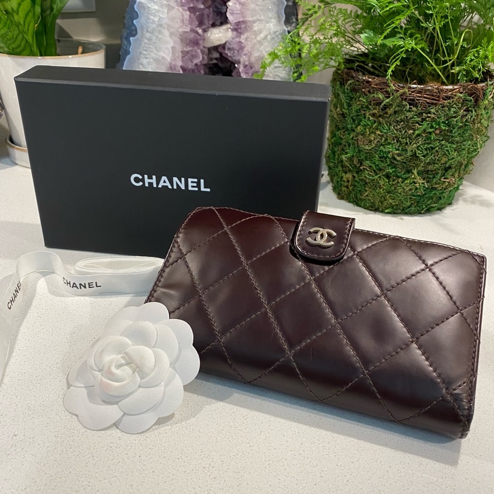 CHANEL Glazed Calfskin Leather Long Wallet